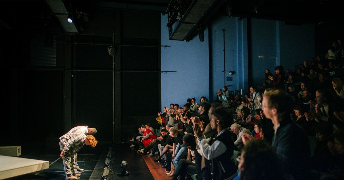 Vlakke Vloerkaart 25-26 — Een heel jaar naar het theater in vier verschillende TR-zalen