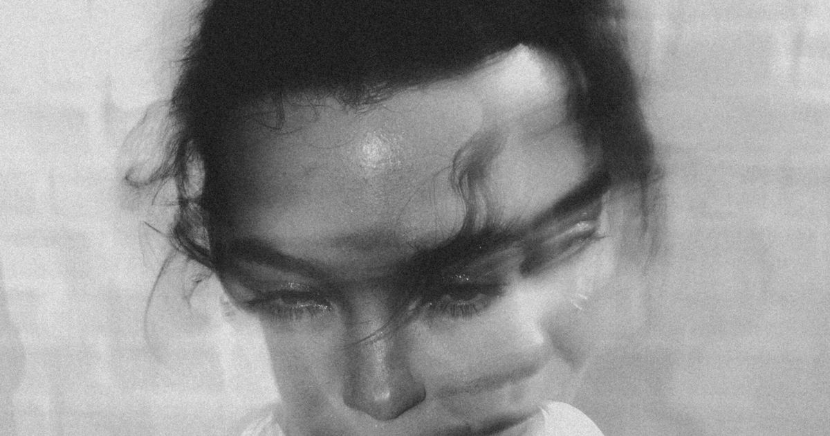 Facing Transitions — WArd/waRD / Ann van den Broek